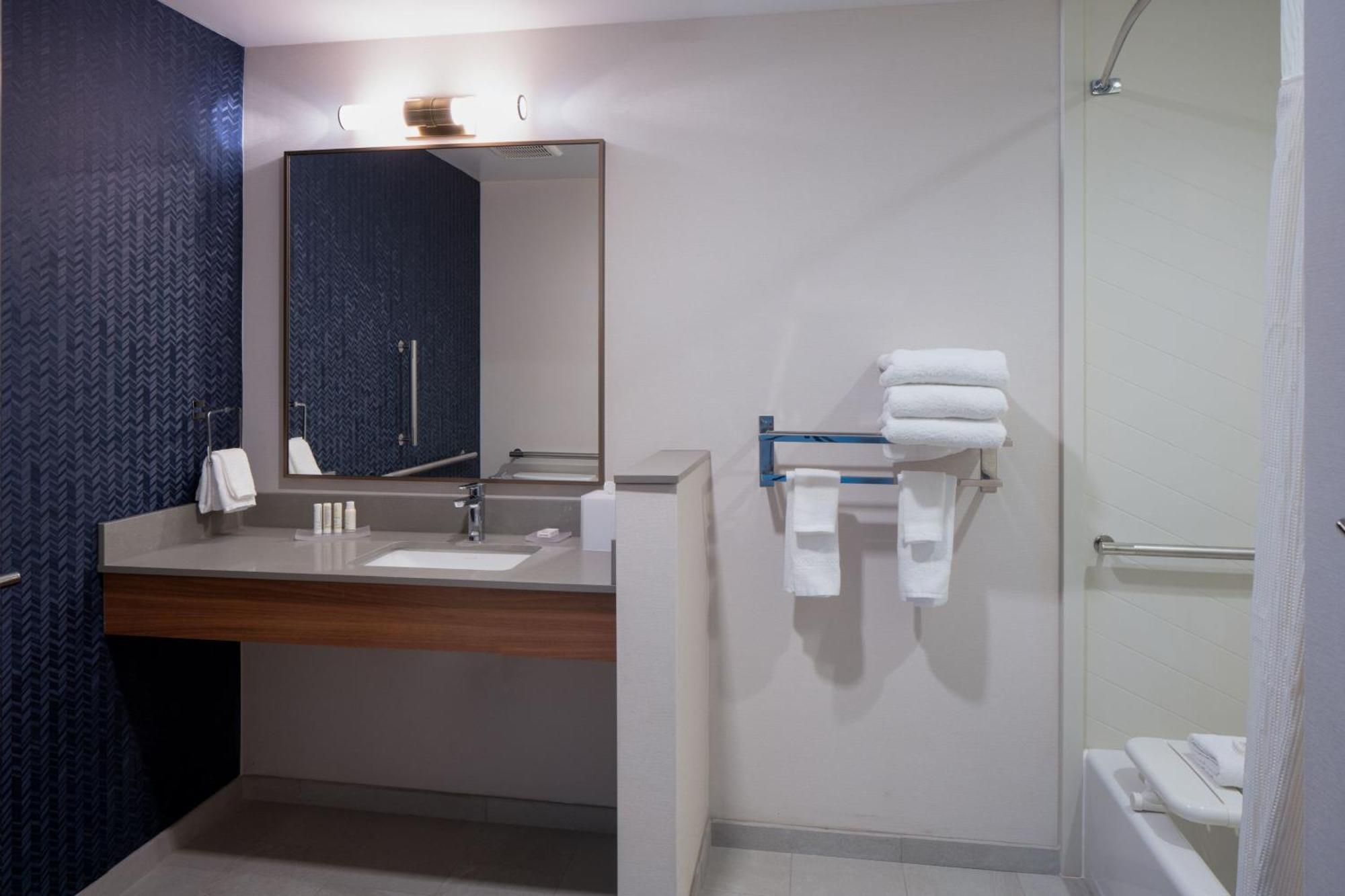 Fairfield By Marriott Inn & Suites Somerset Bagian luar foto